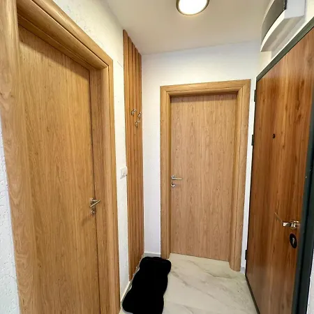 Ris Apartment