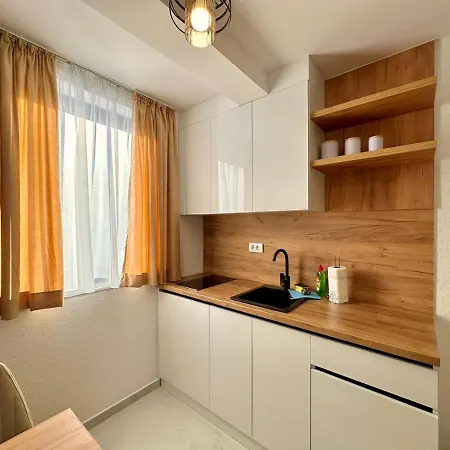 Ris * Τζαχορίνα