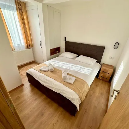 Ris Διαμέρισμα Τζαχορίνα