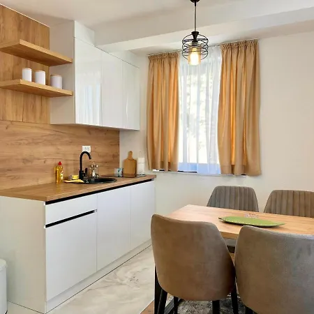 Ris Apartment