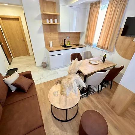 Ris Τζαχορίνα